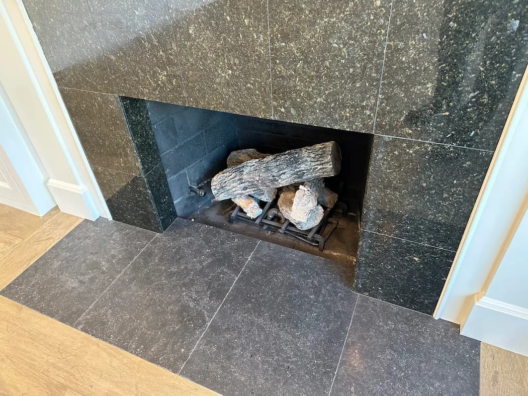 Fireplace - Repair service